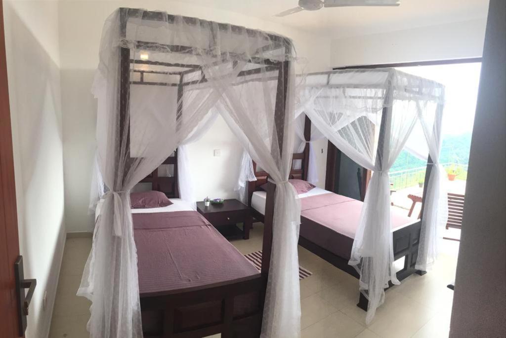 פראדניה Lotus Villa Kandy מראה חיצוני תמונה