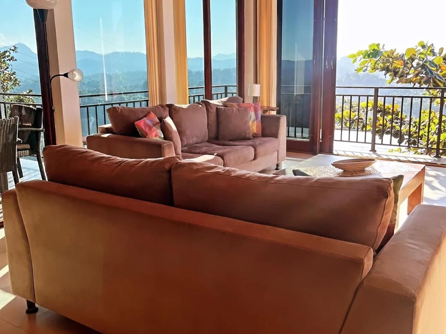 פראדניה Lotus Villa Kandy מראה חיצוני תמונה