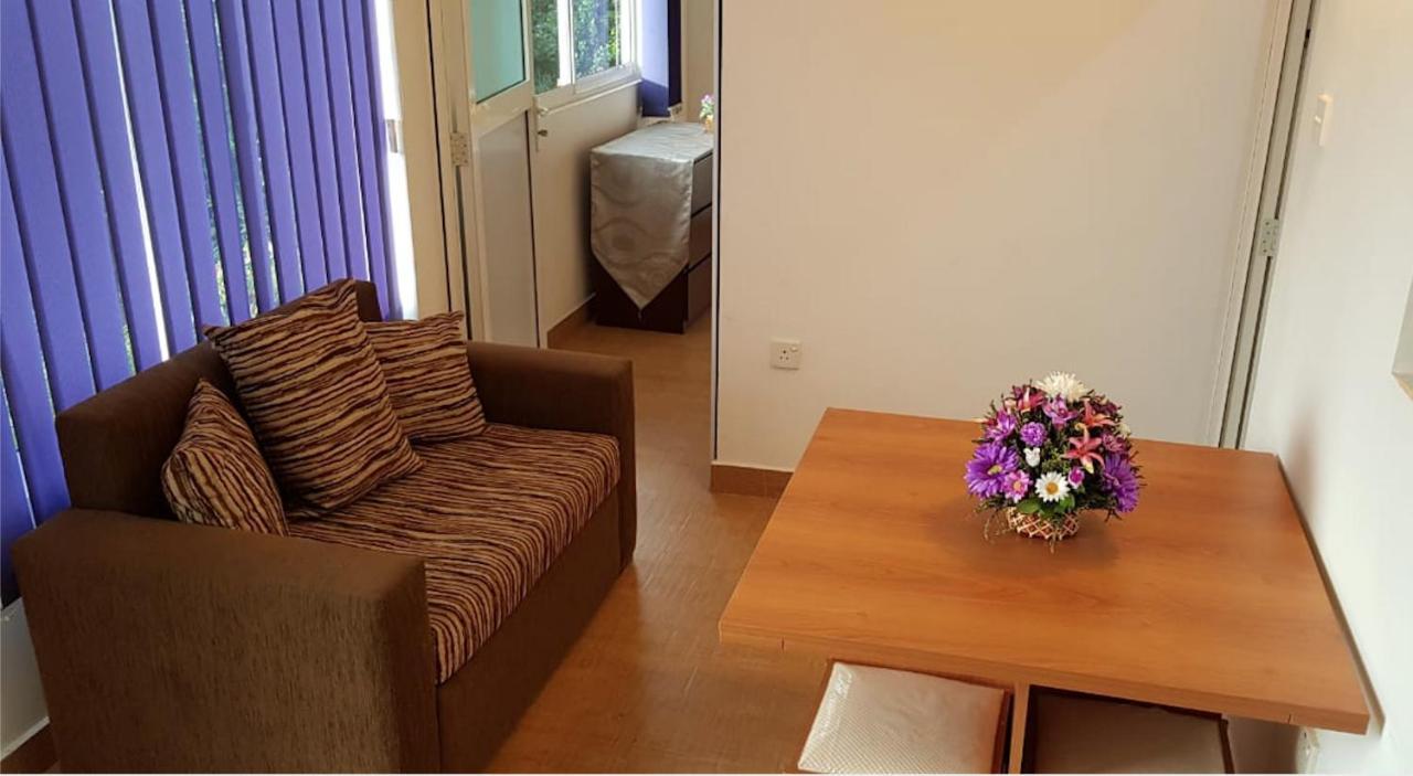 פראדניה Lotus Villa Kandy מראה חיצוני תמונה