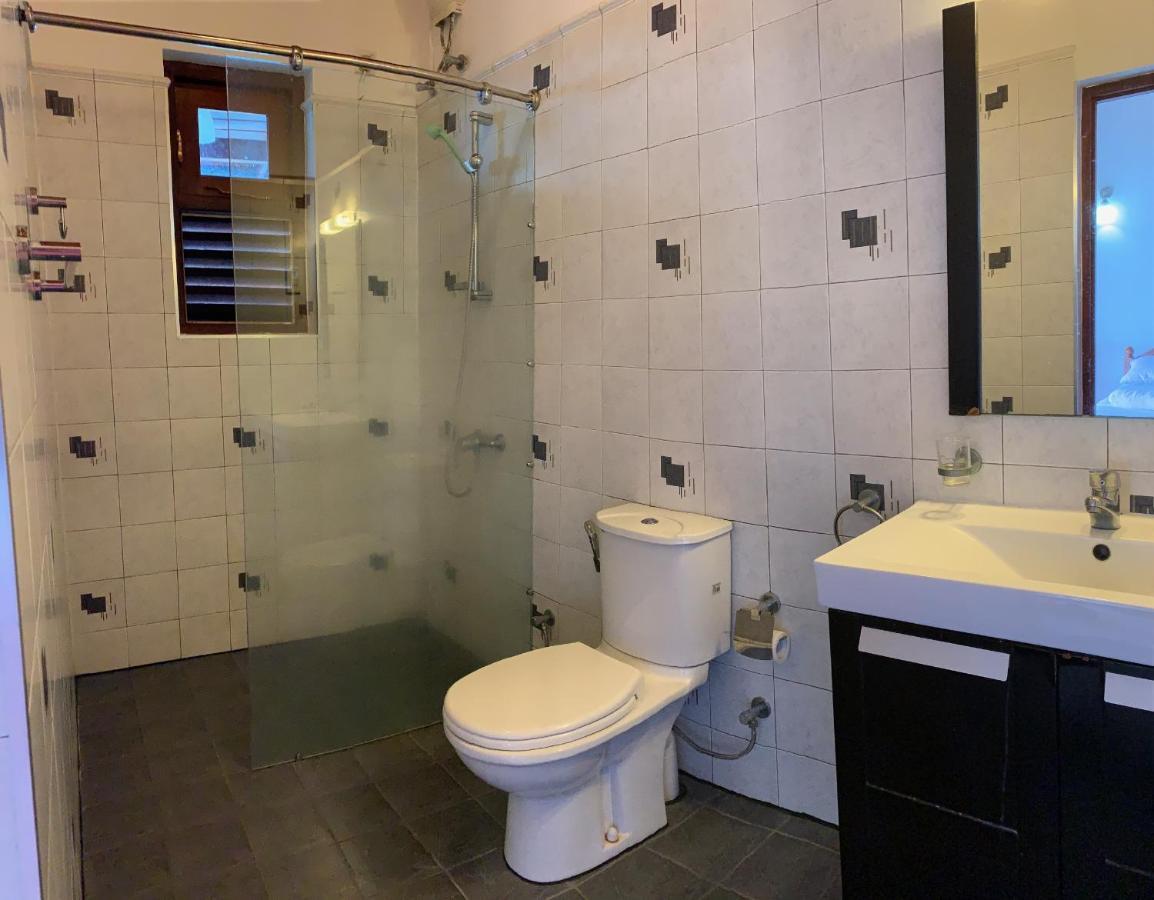פראדניה Lotus Villa Kandy מראה חיצוני תמונה