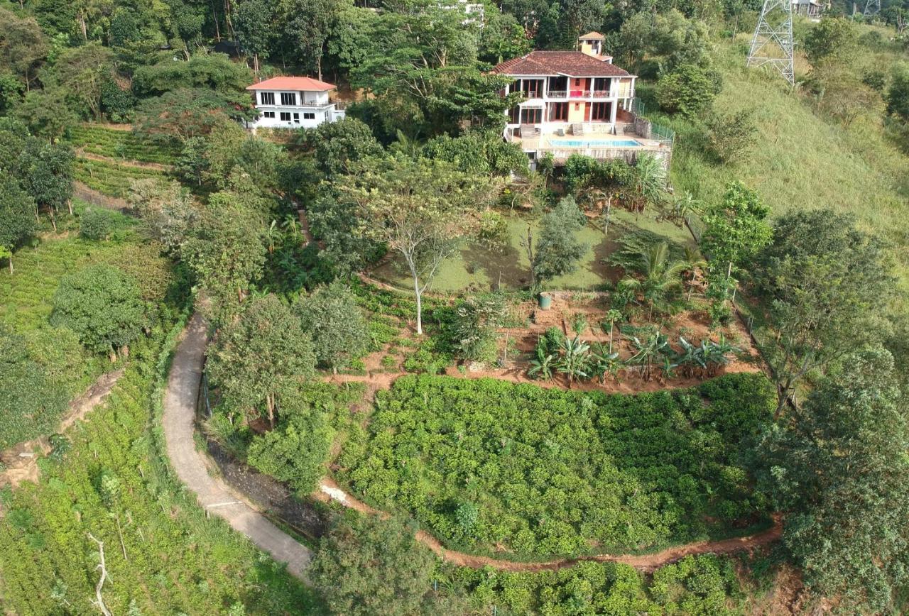 פראדניה Lotus Villa Kandy מראה חיצוני תמונה